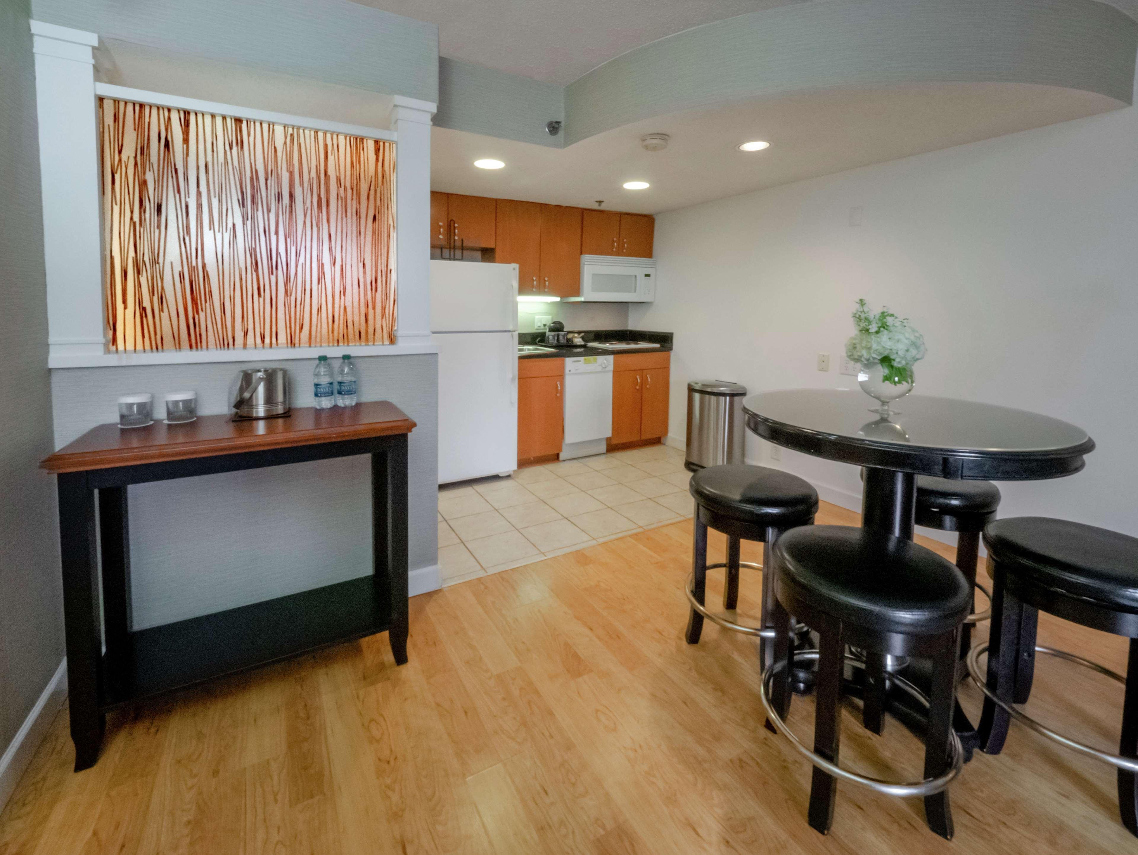 Doubletree By Hilton Buffalo-Amherst Esterno foto